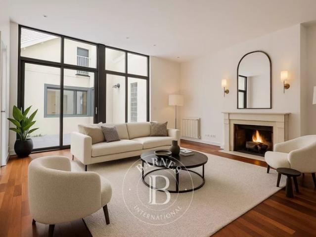 Bordeaux Quinconces Appartement 125 m² Terrasse Parking