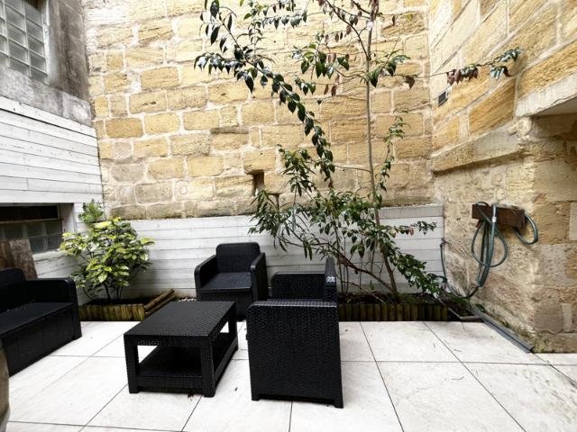BORDEAUX SAINT BRUNO / MERIADECK: T3 avec terrasse de 16m2