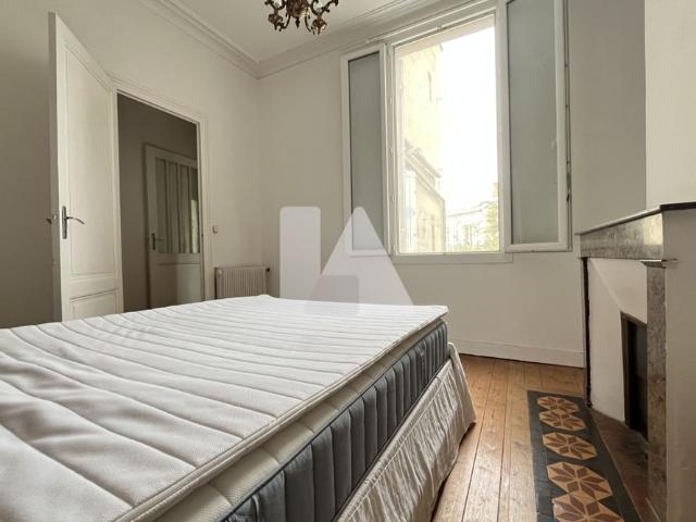BORDEAUX SAINT SEURIN 1 CHAMBRE VASTE BALCON