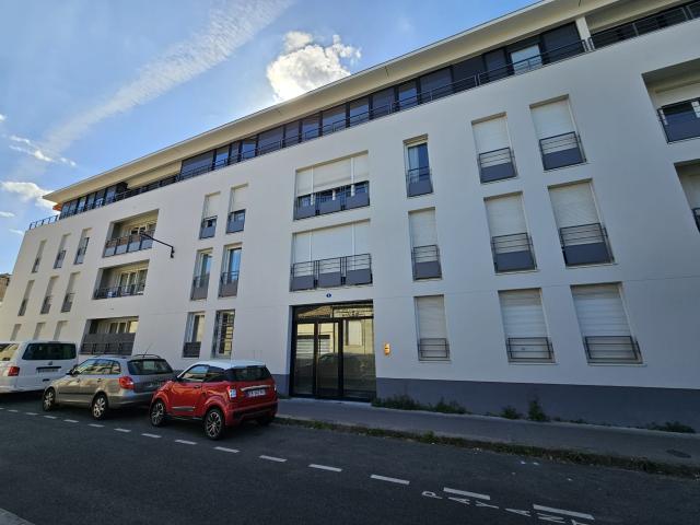 BORDEAUX ST GENÈS Très joli T2 Meublé de 56 m2
