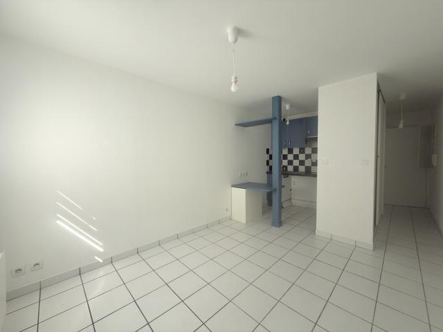 BORDEAUX STUDIO IDÉAL INVESTISSEUR OU ÉTUDIANT