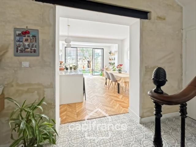 Bordeaux/Nansouty Saint Genes Maison ancienne, Rénovée avec. 145m² Bordeaux