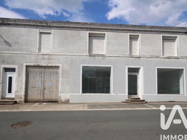 Bords Vente Maison 17