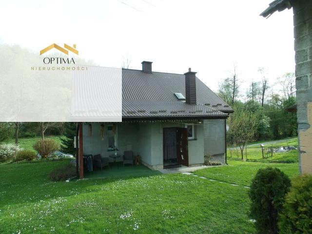 Borek Stary, 8 400 m2