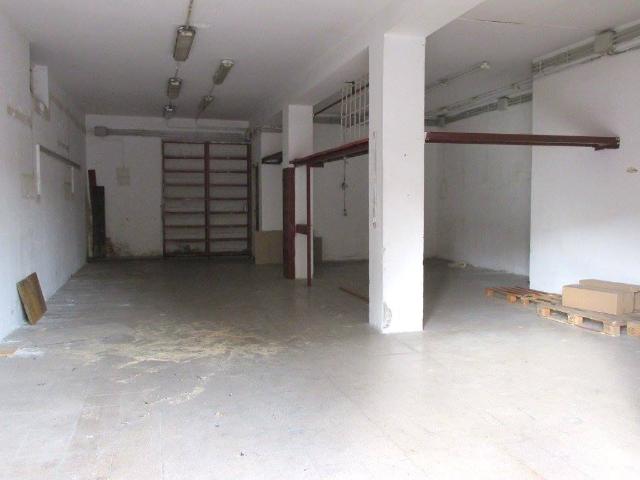 BORGHESIANA PRATO FIORITO LOCALE ARTIGIANALE