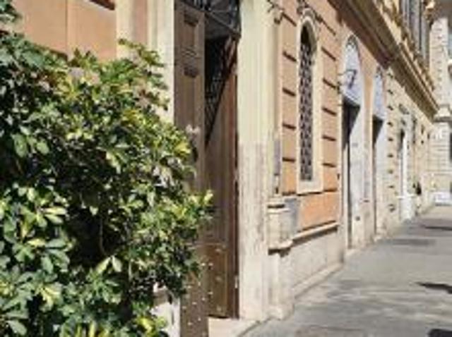 Borgo Via Di Porta Castello