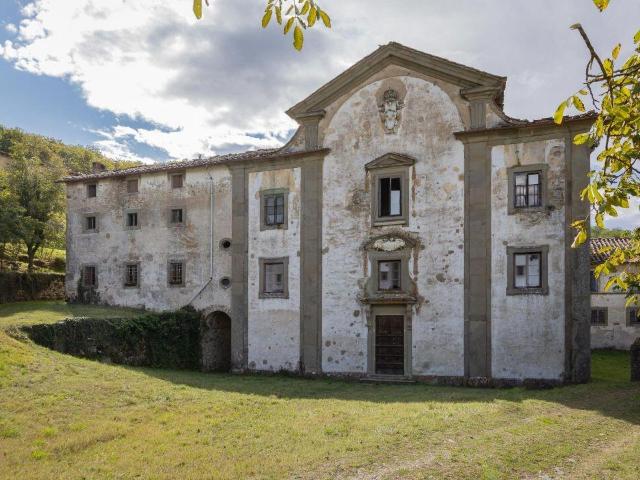 Borgo con Antica Abbazia, Firenze Toscana 3200m² Barberino di Mugello
