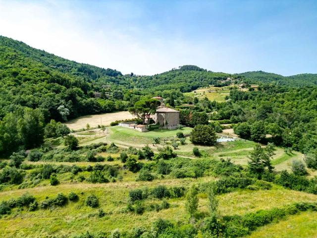 Borgo di Vaglie 1000m² San leo bastia