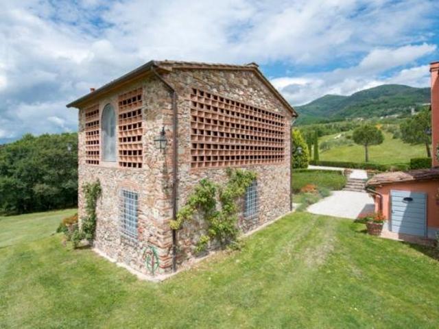 Borgo S Lorenzo ANNESSI MQ 300 terreno mq 4.000
