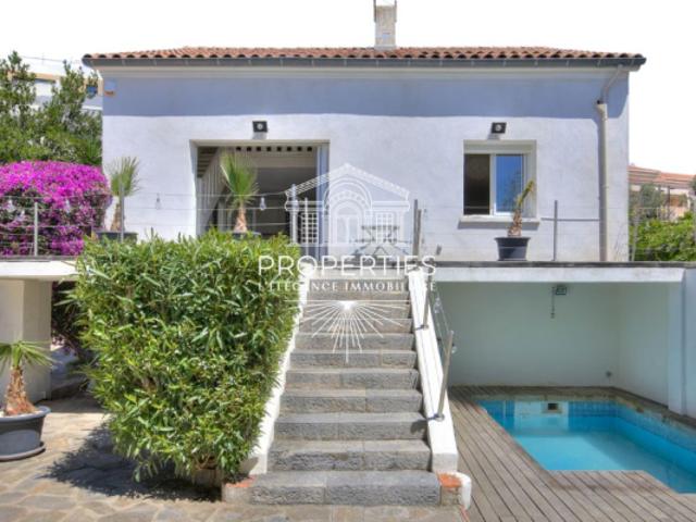 BORMES LE PIN MAISON DE 143m² GARAGE DEPENDANCE PISCINE