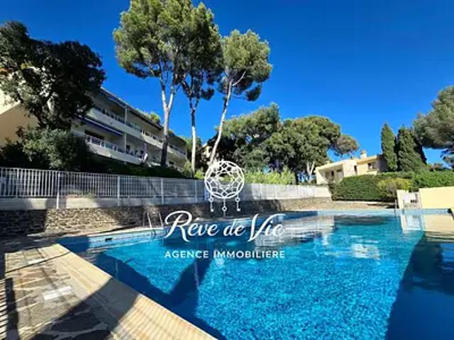 Bormes les Mimosas 83230 Achat / Vente appartement 3 pièces t3 piscine