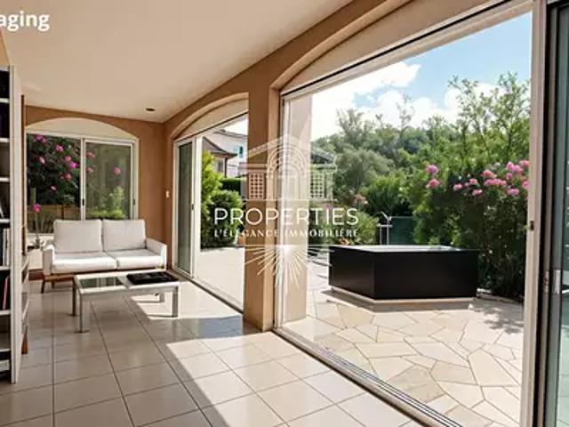 Bormes les Mimosas 83230 Achat / Vente appartement 3 pièces t3 piscine terrasse
