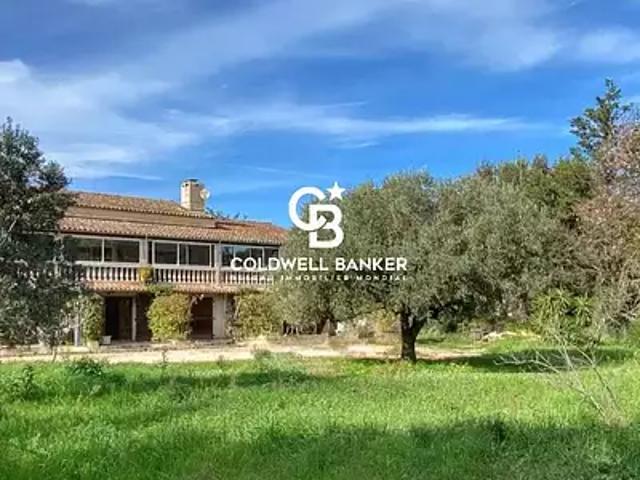 Bormes les Mimosas 83230 Achat / Vente maison 14 pièces t14 au dernier étage