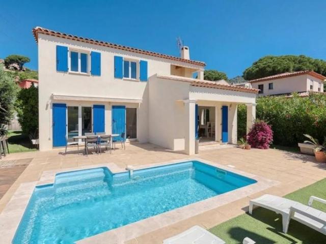 BORMES LES MIMOSAS, maison 4 pièces au calme