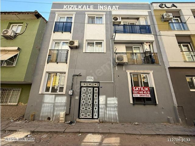 Bornova Mevlana Mahallesi'nde 1+1 Satılık Daire