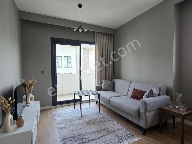 Bornova Mia Suits'de 1+1 Eşyalı Kiralık Daire