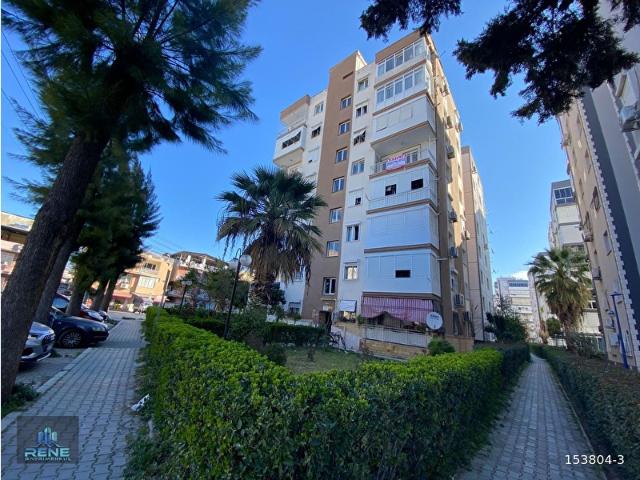 Bornova Çamdibi Borkop'larda 2+1 Tadilatlı Satılık Daire