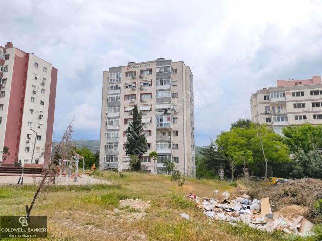 Bornova Evka 4 'te Kiralık Kapalı Mutfaklı 2+1 Daire