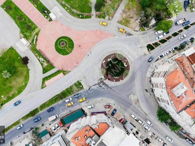 Bornova, Ergene Mah 70 M2 Batarlı Satılık Dükkan