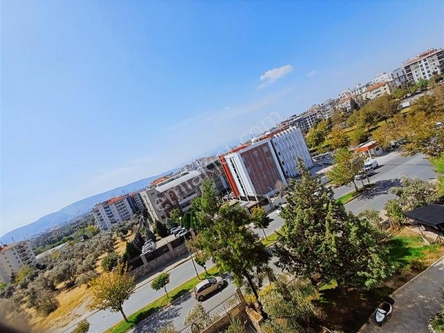 Bornova Erzene Mah Evka 3 Metro Yakını Kiralık Daire 1+1