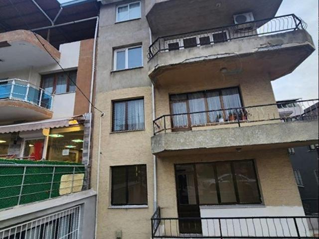 Bornova İnönü Mah.Satılık 3+1 Daire