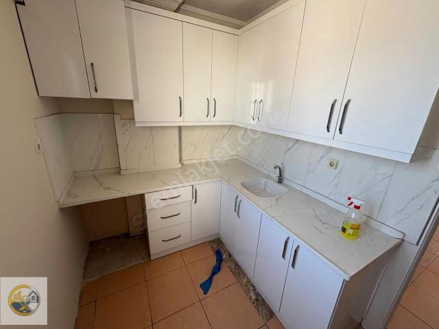 Bornova İnönü Mahallesi Satılık Müstakil Bina