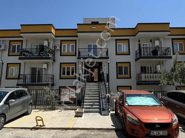 Bornova Kızılay Merkezi Konum Geniş 2+1 Kiralık Yeni Bina