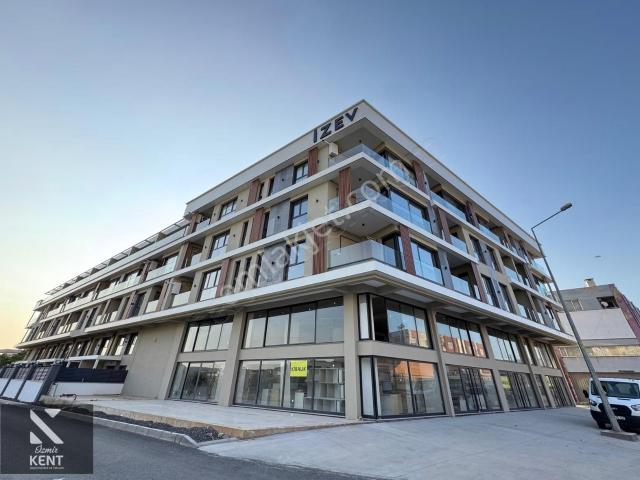 Bornova Kemalpaşa Kiralık 400 M2 Kiralık Dükkan Mağaza