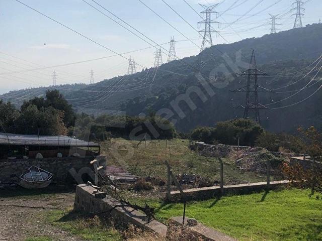BORNOVA'YA 7 KM MESAFEDE EĞRİDERE KÖYÜNDE 1000M2 ARSA