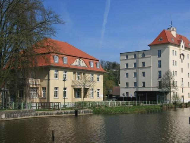 Börs IMMOBILIEN * Wasserblick 3 Zimmer Penthouse Wohnung Burg Stargard vermietet