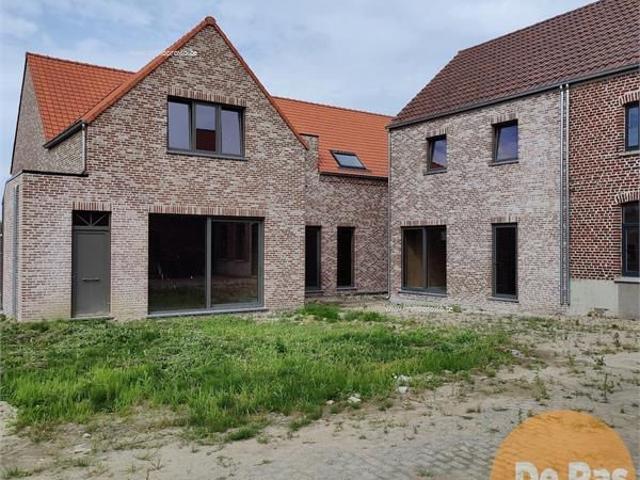 BORSBEKE Nieuwbouwwoning in uniek woonerf