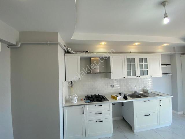 Bostanbaşı'nda Satılık 4+1 Daire