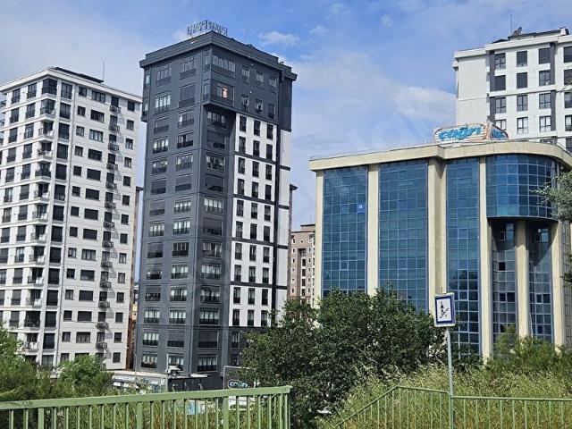 BOSTANCI DA ADALAR MANZARALI 5+1 LOFT DAİRE