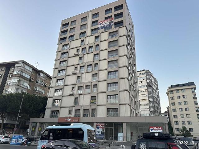BOSTANCI'DA DENİZ MANZARALI EŞYALI VEYA EŞYASIZ DUBLEKS DAIRE