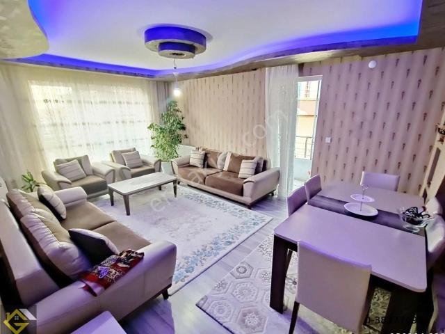 Bostancık Cad. Yakını Teras Balkonlu, Çift Girişli 5+1 Satılık Dubleks !