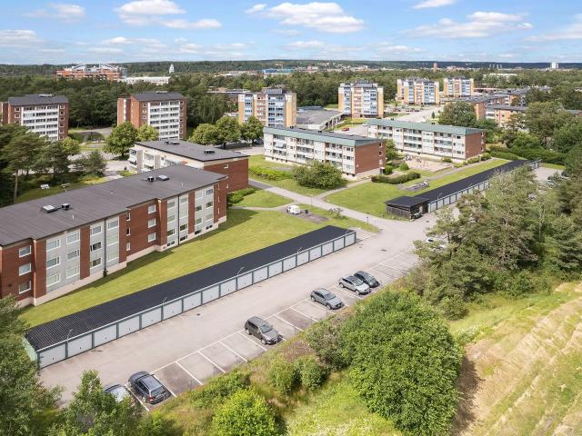 Bostadsrätt till salu i Trollhättan Karlstorpsvägen 121 | Länsförsäkringar Fastighetsförmedling