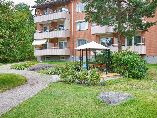 Bostadsrätt till salu i Västerås Haga parkgata 9A | Länsförsäkringar Fastighetsförmedling