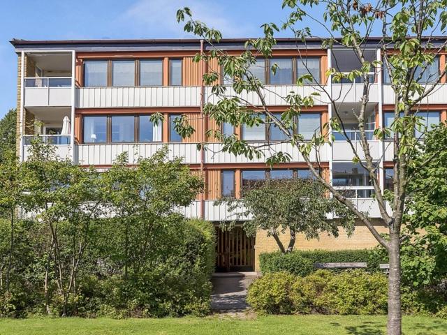 Bostadsrätt till salu i Västra frölunda Svängrumsgatan 2 | Länsförsäkringar Fastighetsförmedling