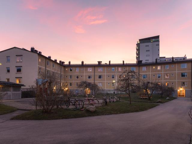 Bostadsrätt till salu i Bandhagen Harpsundsvägen 75 | Länsförsäkringar Fastighetsförmedling