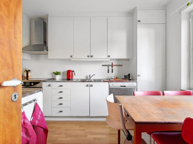 Bostadsrätt till salu i Bagarmossen Rusthållarvägen 141 | Länsförsäkringar Fastighetsförmedling