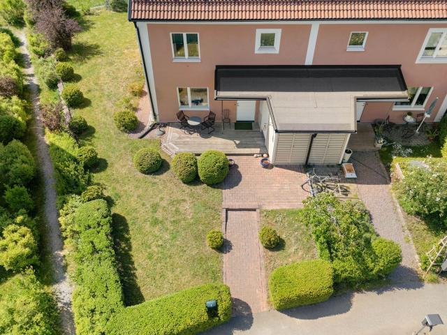 Bostadsrätt till salu i Farsta Budbärarvägen 25 | Länsförsäkringar Fastighetsförmedling