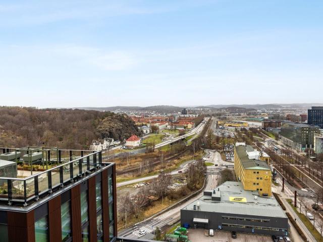 Bostadsrätt till salu i Göteborg Lodjursstråket 1 Karlatornet vån 17 Öster | Länsförsäkringar Fastighetsförmedling