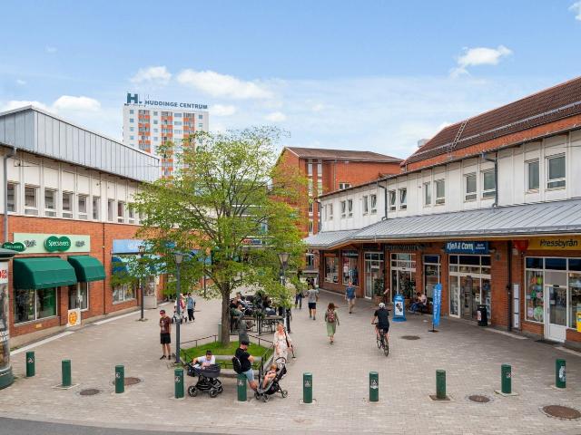 Bostadsrätt till salu i Huddinge Sjödalsvägen 19B | Länsförsäkringar Fastighetsförmedling