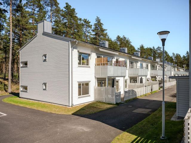 Bostadsrätt till salu i Åhus Lungörtsvägen 7 D | Länsförsäkringar Fastighetsförmedling