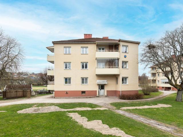 Bostadsrätt till salu i Kristinehamn Skaraborgsvägen 8 | Länsförsäkringar Fastighetsförmedling