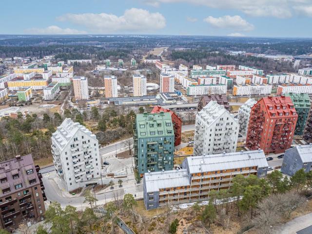 Bostadsrätt till salu i Norsborg Lagmansbacken 3 | Länsförsäkringar Fastighetsförmedling