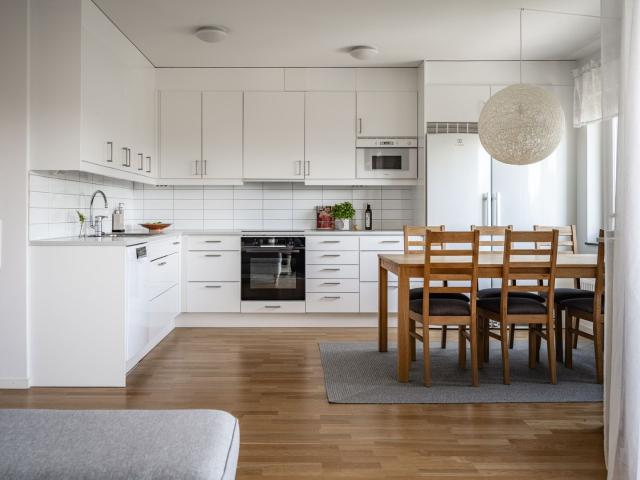 Bostadsrätt till salu i Sollentuna Ugglevägen 5, tr | Länsförsäkringar Fastighetsförmedling