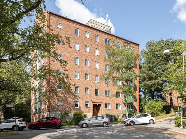 Bostadsrätt till salu i Solna Hasselstigen 7 | Länsförsäkringar Fastighetsförmedling
