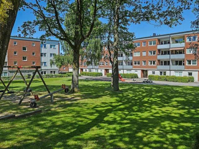 Bostadsrätt till salu i Stenungsund Uppegårdsvägen 68 | Länsförsäkringar Fastighetsförmedling