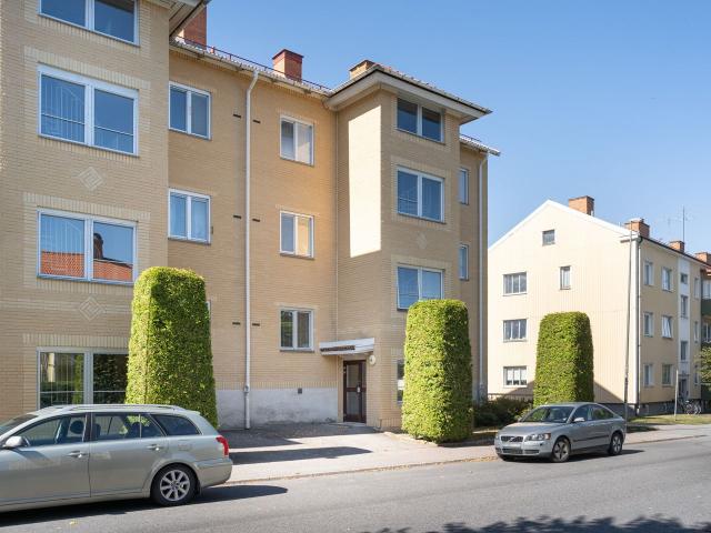 Bostadsrätt till salu i Strängnäs Larslundavägen 8A | Länsförsäkringar Fastighetsförmedling